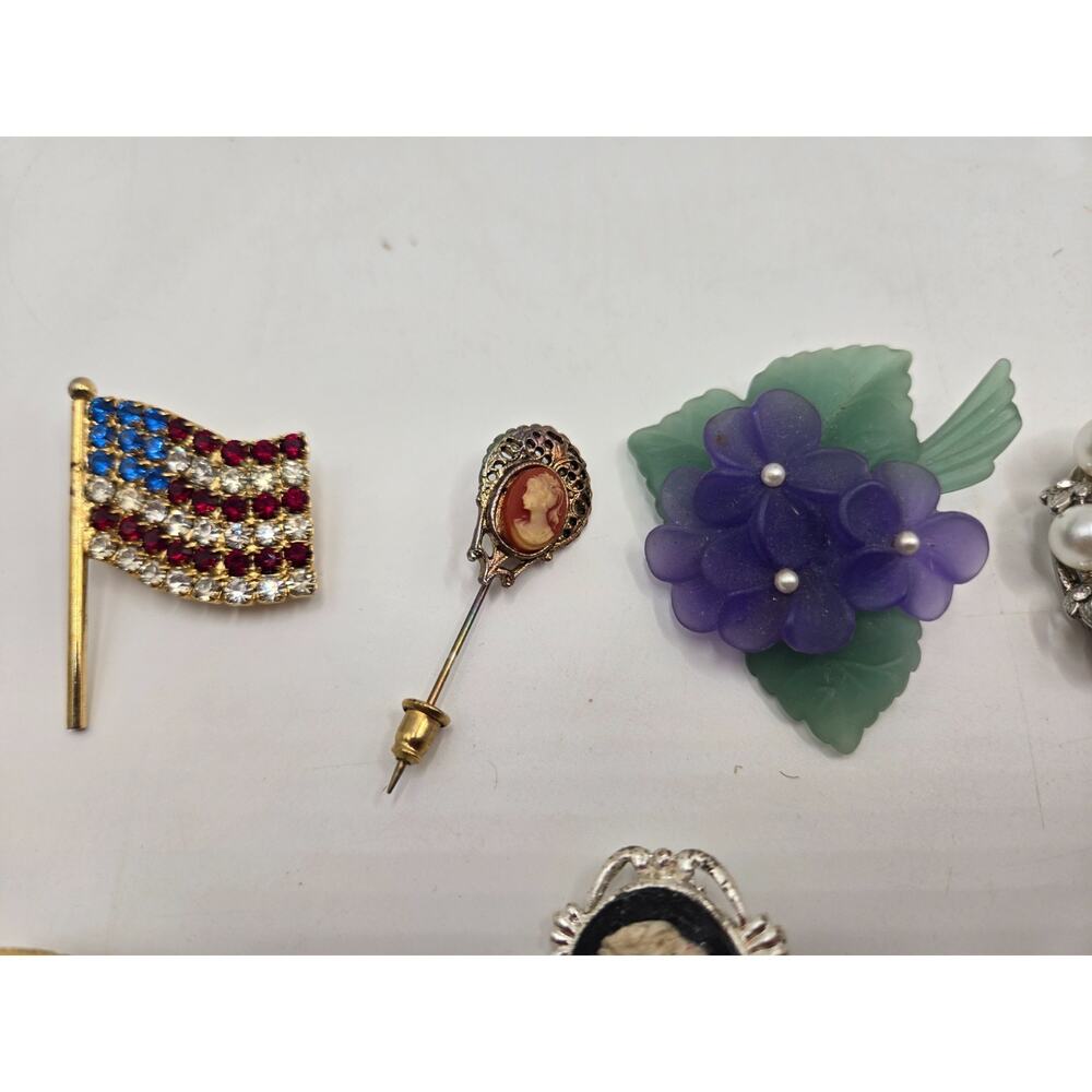 Vintage Mixed Lot of 14 Brooches & Pins Rhinestone Enamel Costume Jewelry - Picture 9 of 12